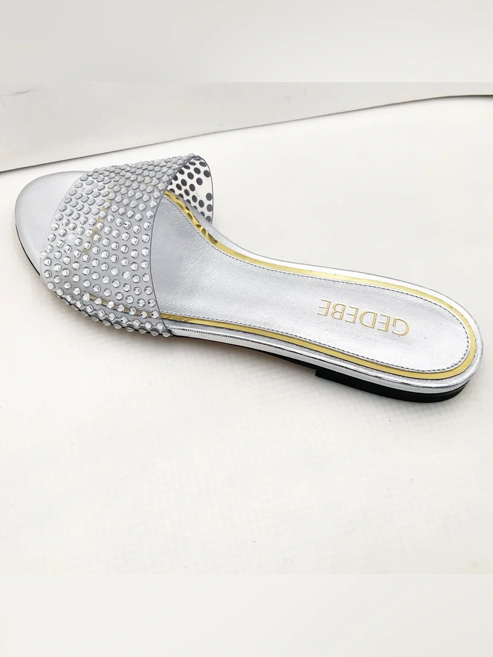 🆕{Gedebe} Metallic Leather Silver Crystal  Embellished Slides Sandals